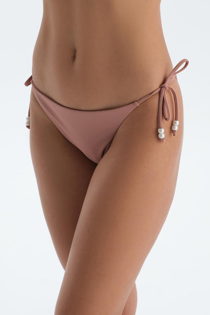 Kahverengi Spagetti Bikini Alt