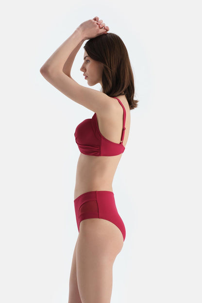 Bordo Kaplı Bikini Üstü
