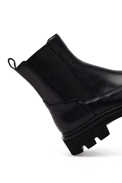 Kadın Siyah Deri Chelsea Bot