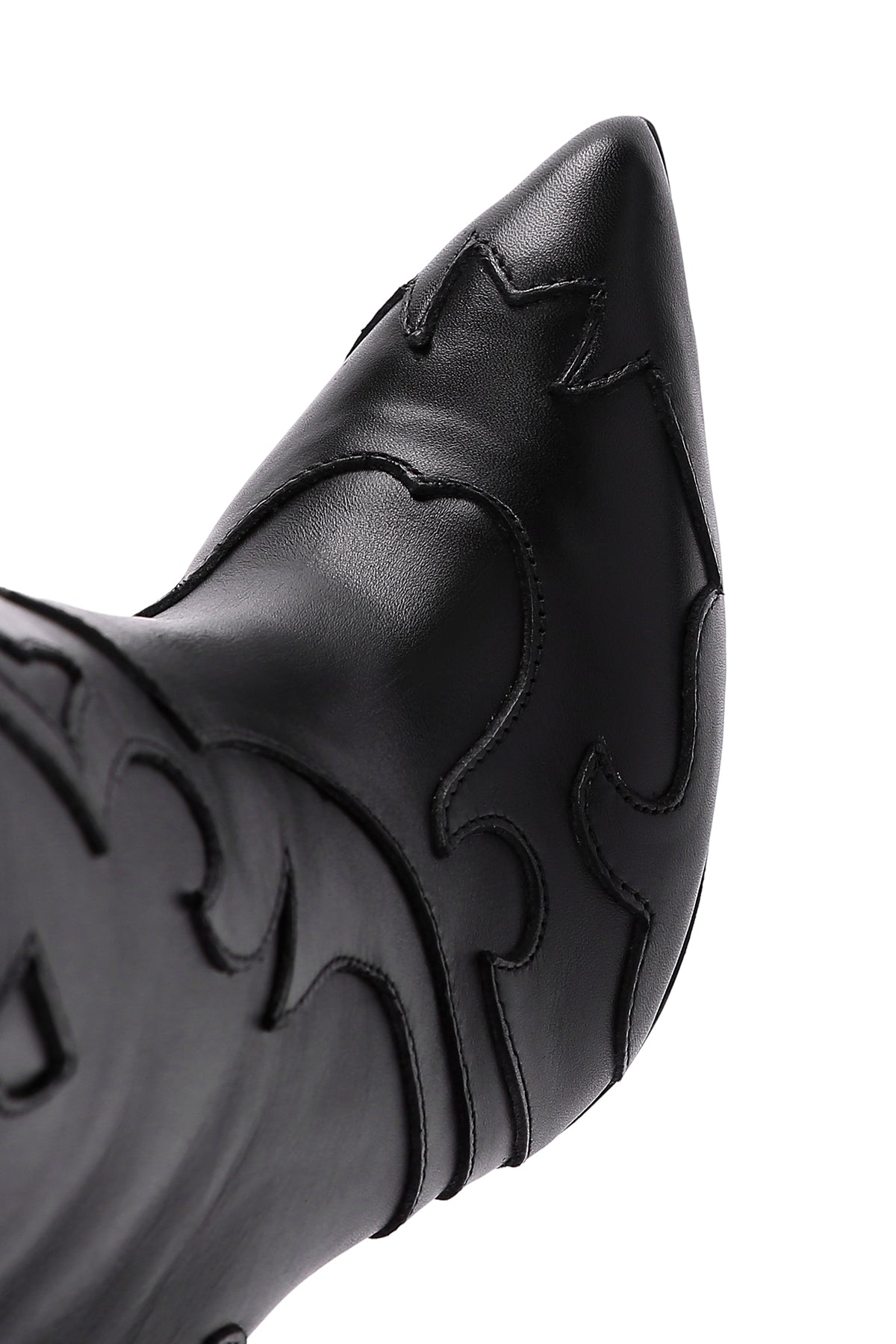 Kadın Siyah Desenli Ince Topuklu Deri Çizme