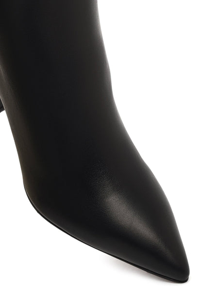 Kadın Siyah Fermuarlı Topuklu Deri Bot