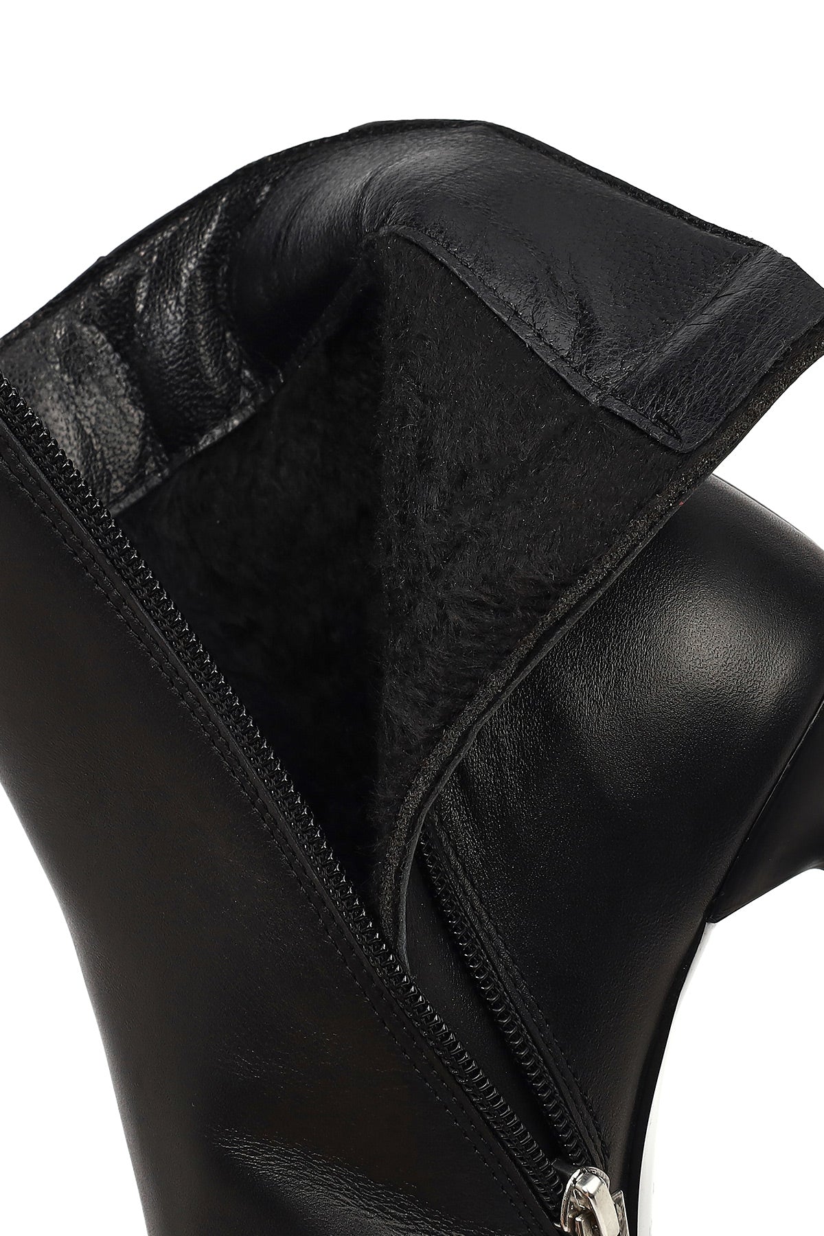Kadın Siyah Fermuarlı Topuklu Deri Bot