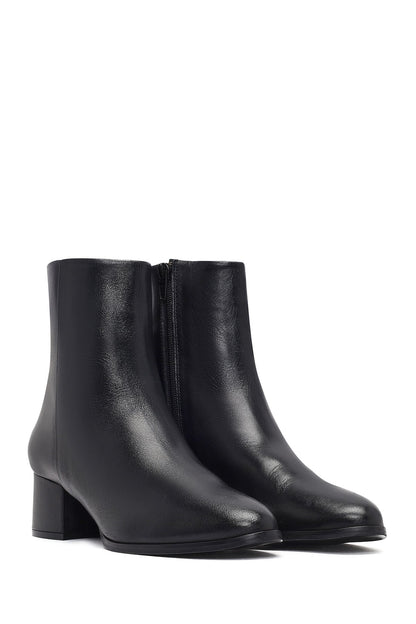 Kadın Siyah Fermuarlı Kısa Kalın Topuklu Deri Bot