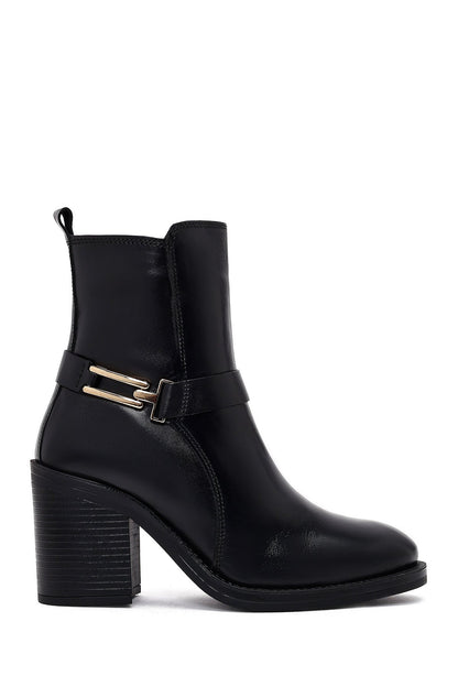 Kadın Siyah Tokalı Kalın Topuklu Deri Bot