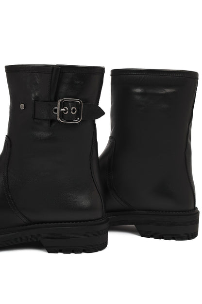Kadın Siyah Deri Bot