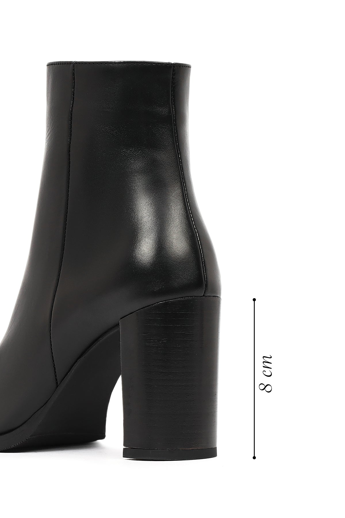 Kadın Siyah Fermuarlı Kalın Topuklu Deri Bot