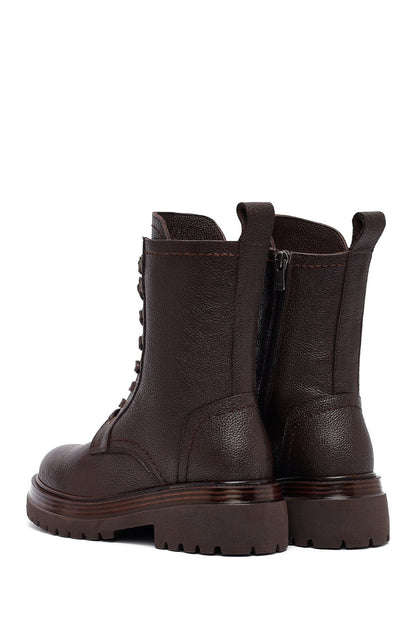 Kadın Kahverengi Fermuarlı Bağcıklı Deri Postal Bot