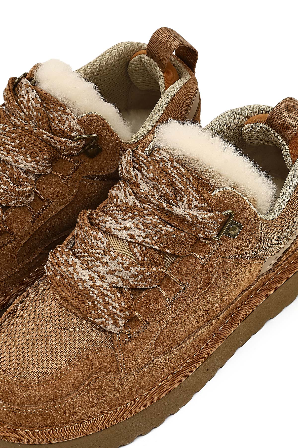 Kadın Camel Bağcıklı Kalın Tabanlı Tüylü Süet Deri Teddy Sneaker