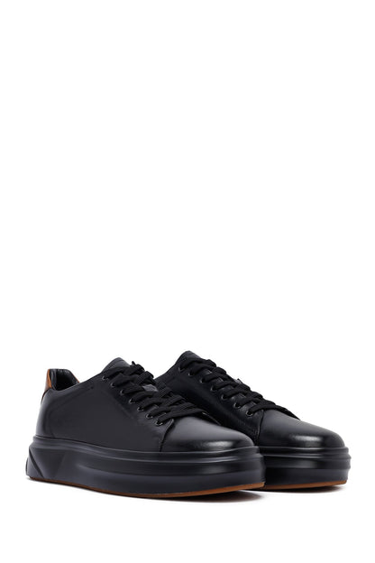 Erkek Siyah Bağcıklı Kalın Tabanlı Deri Sneaker