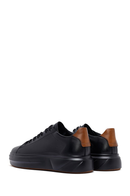 Erkek Siyah Bağcıklı Kalın Tabanlı Deri Sneaker