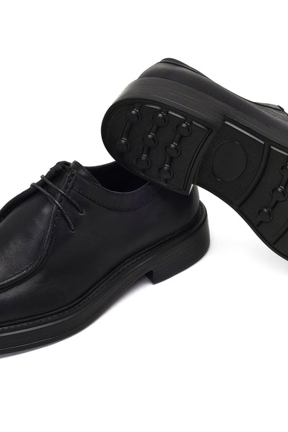 Erkek Siyah Bağcıklı Kalın Tabanlı Deri Casual Ayakkabı