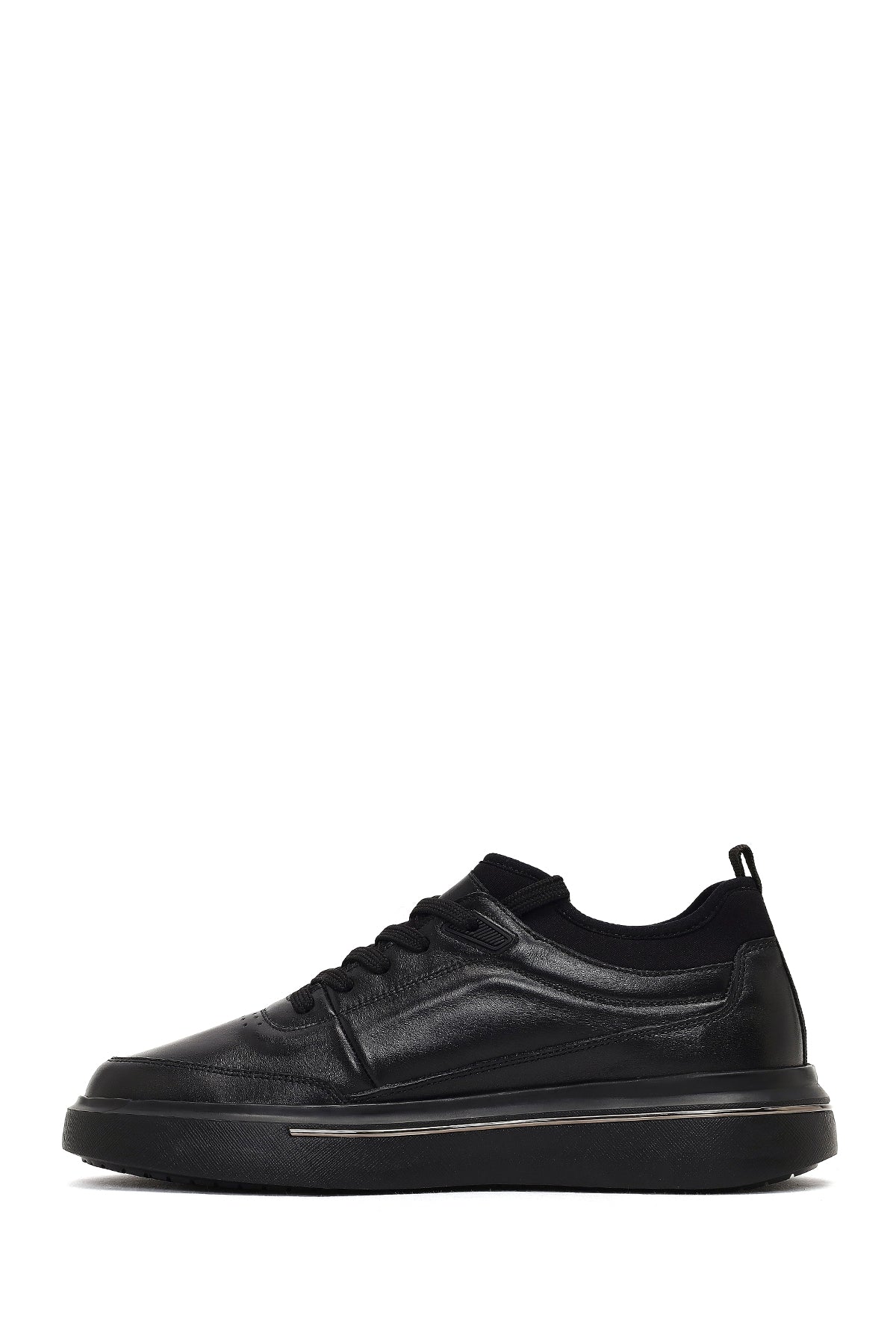Erkek Siyah Bağcıklı Kalın Tabanlı Deri Sneaker