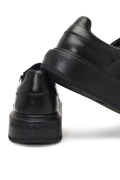 Erkek Siyah Bağcıklı Kalın Tabanlı Deri Sneaker