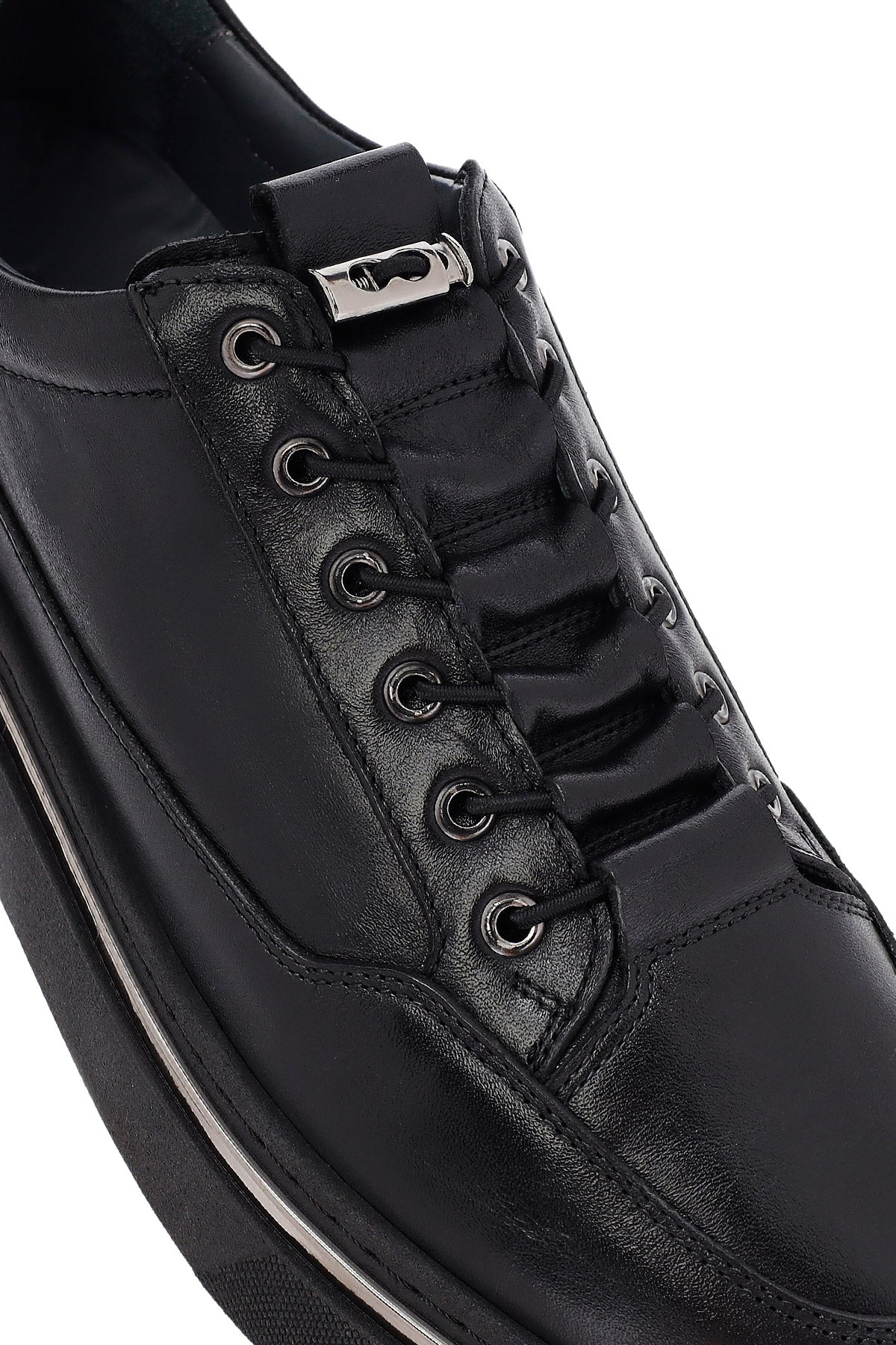 Erkek Siyah Bağcıklı Deri Sneaker