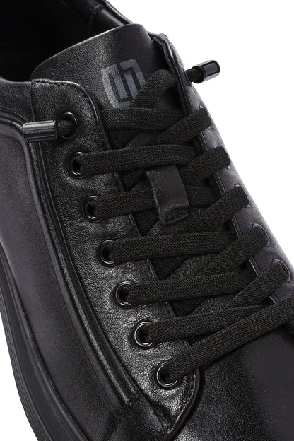 Erkek Siyah Bağcıklı Deri Sneaker