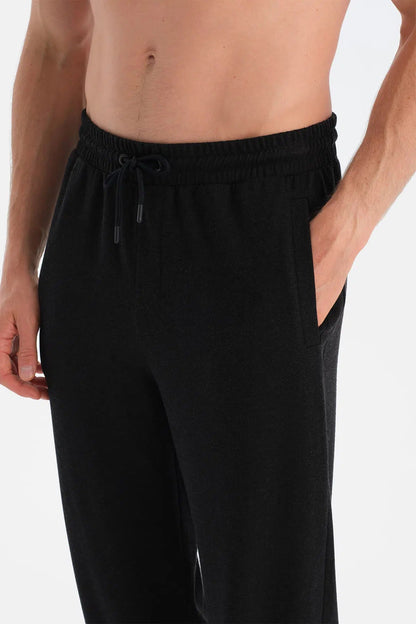 Basic Soft Touch Düz Paça Pantolon