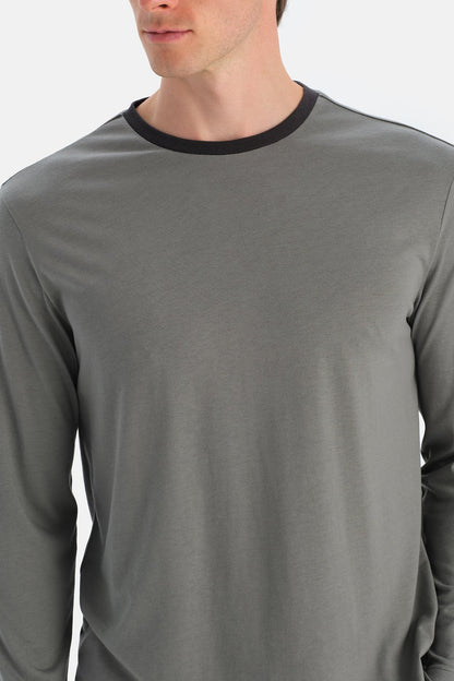 Ribanali Tişört Pantolon Takim