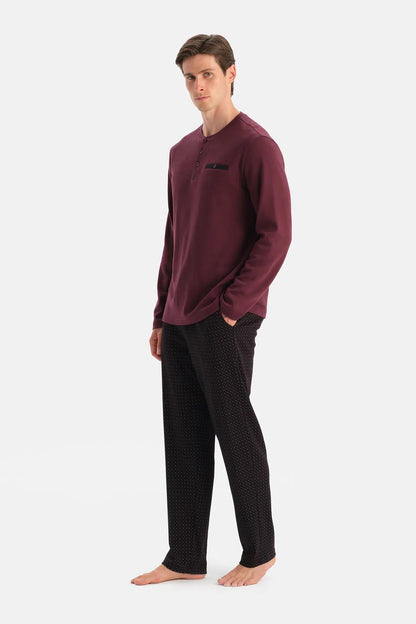 Uzun Kollu Pat Ve Cep Detayli Tişört Pantolon Takim