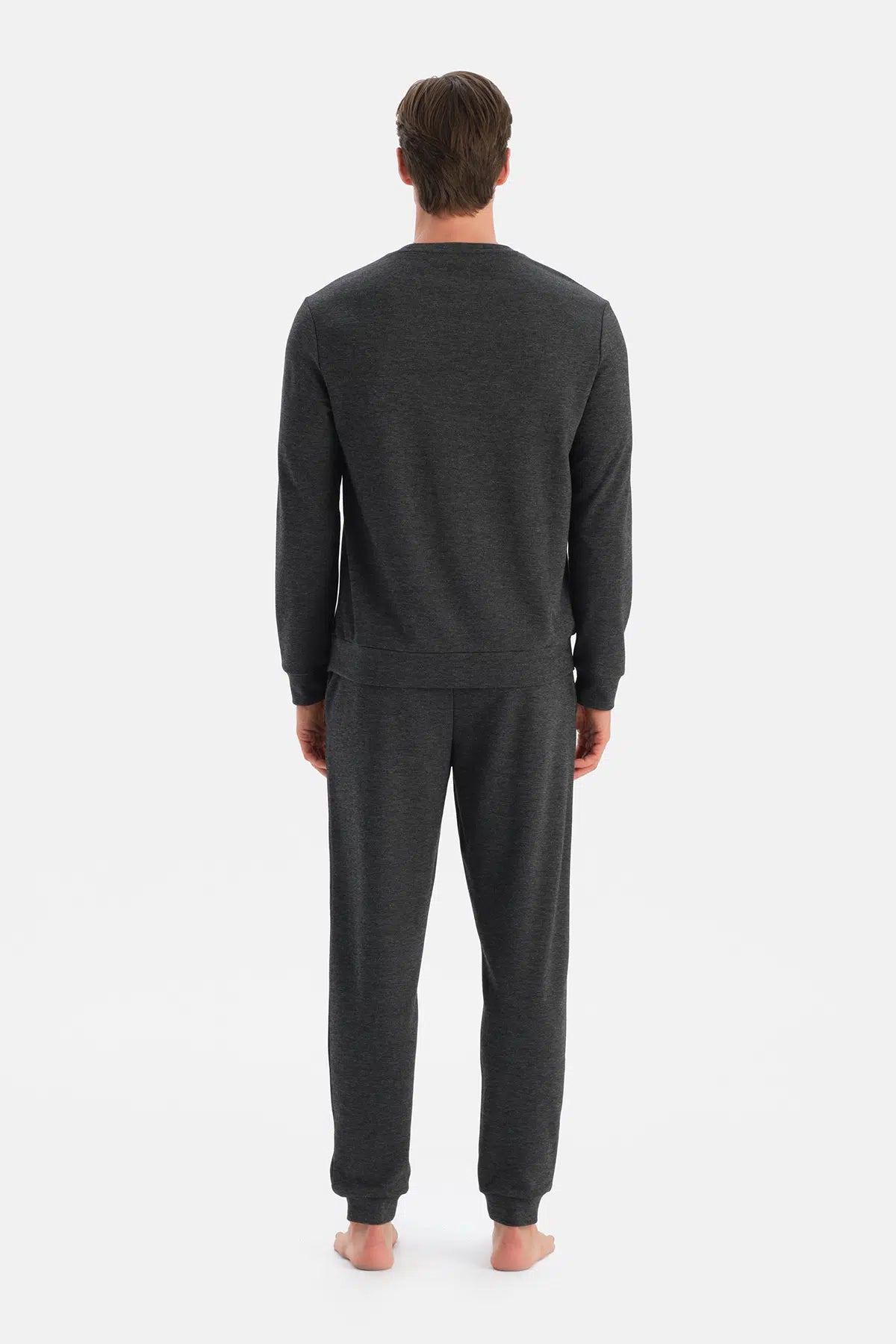 Uzun Kollu Bisiklet Yaka Tişört Pantolon Takim