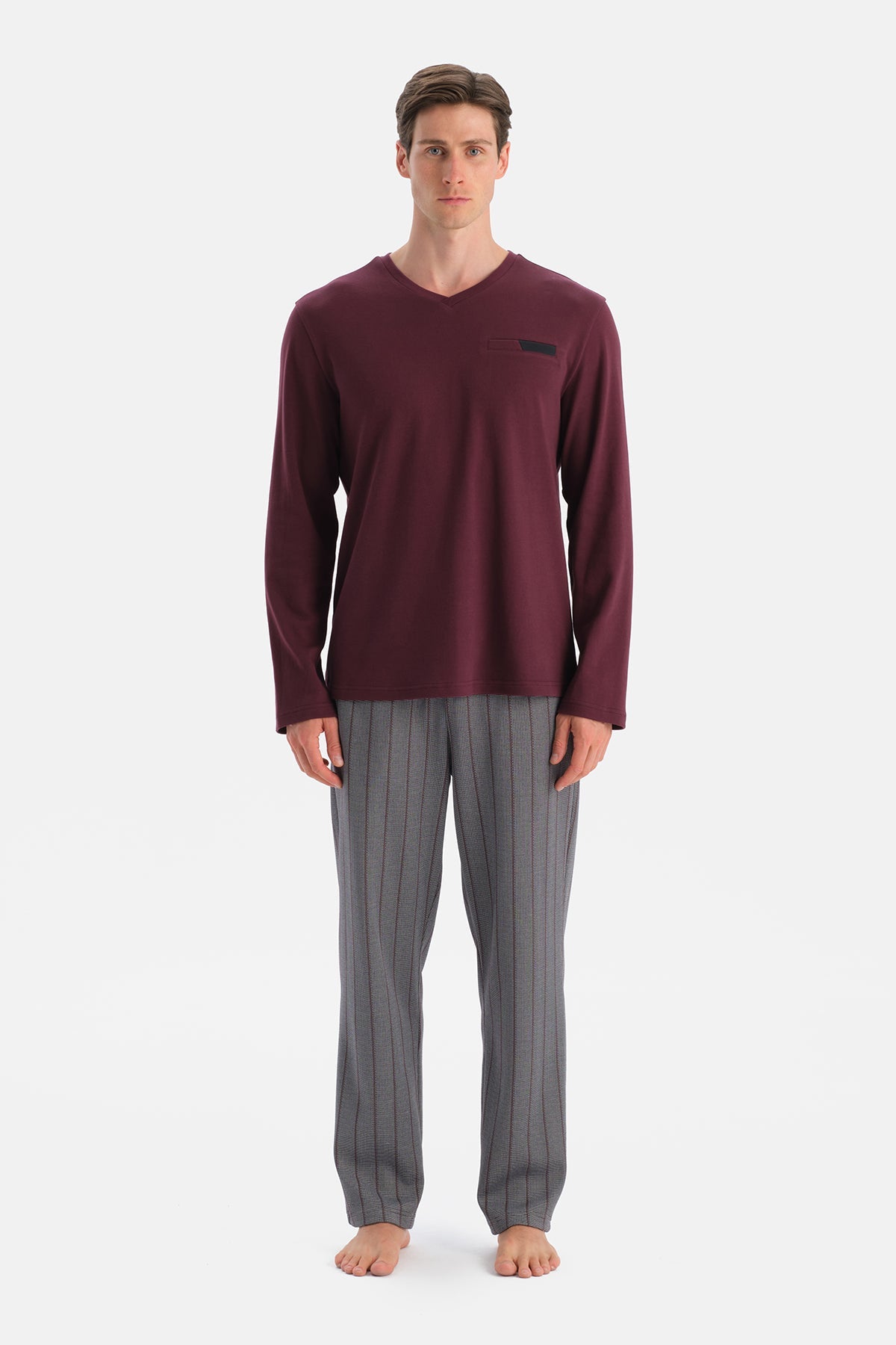 Uzun Kollu V Yaka Tişört Pantolon Takim