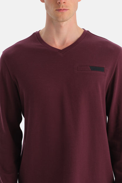 Uzun Kollu V Yaka Tişört Pantolon Takim