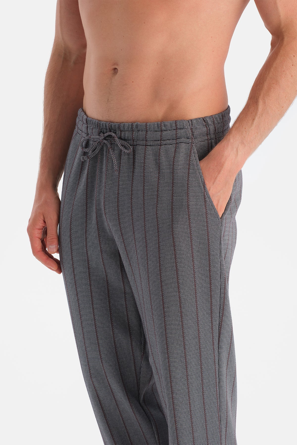 Uzun Kollu V Yaka Tişört Pantolon Takim