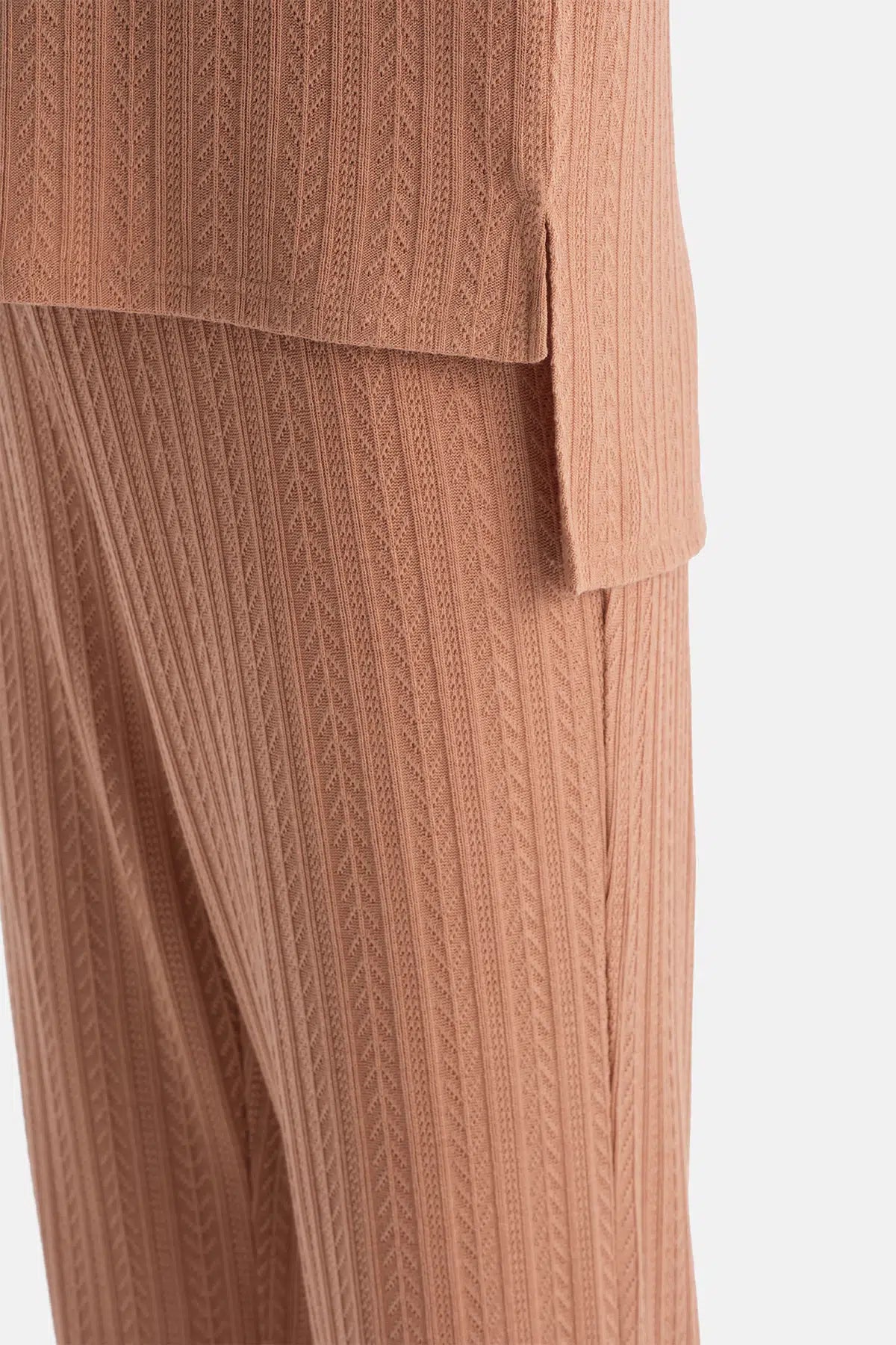 Mocha Örgü Detaylı Polo Yaka Tişört