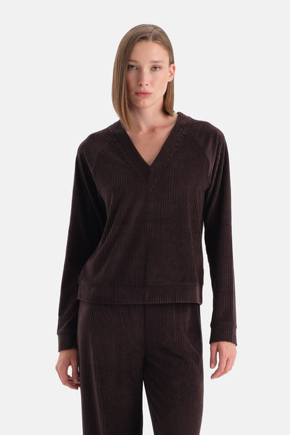 Koyu Kahve V Yaka Uzun Kollu Kadife Sweatshırt