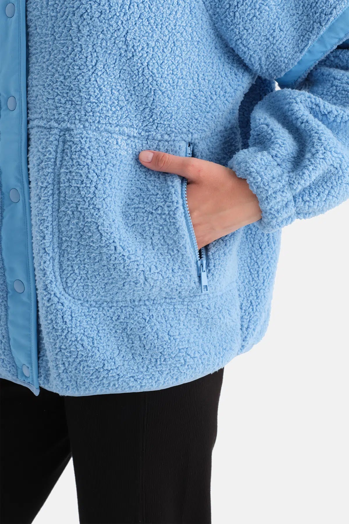 Açık Mavi Kadın Ön Cepli Çıtçıtlı Mont