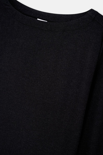 Antrasıt Hafif Kayık Yaka Soft Touch Uzun Kollu Tişört