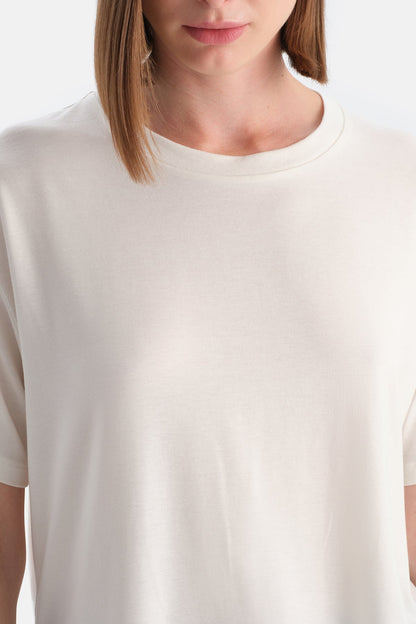 Kadin Bisiklet Yaka Tişört