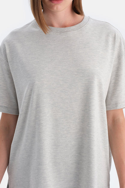 Kadin Bisiklet Yaka Tişört