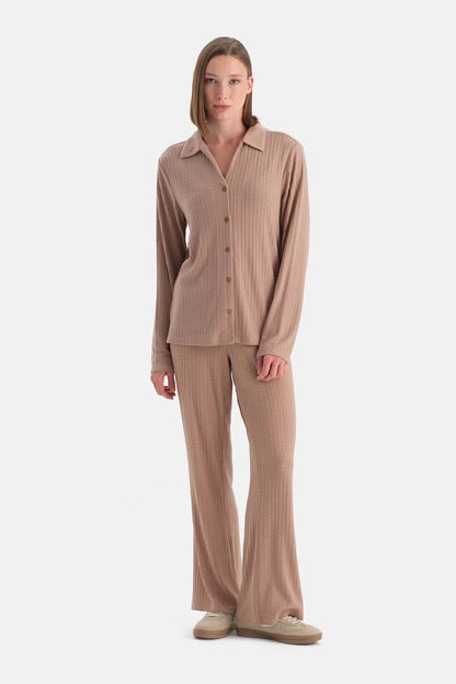 Bej Örgü Detaylı Pantolon