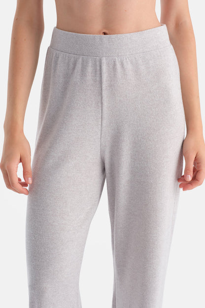 Yüksek Bel Bol Paça Basic Pantolon