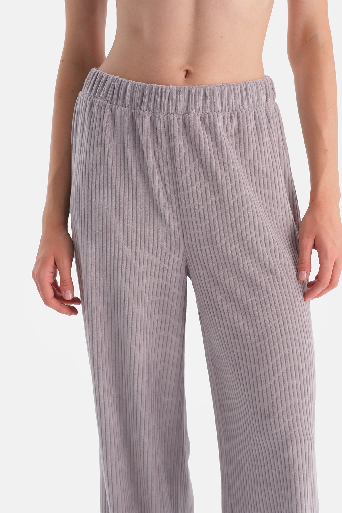 Açık Lila Kadife Pantolon