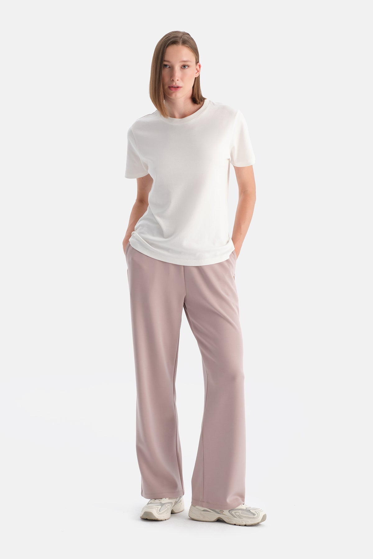 Pudra Kadın Modal Tek Biye Detaylı Eşofman Altı