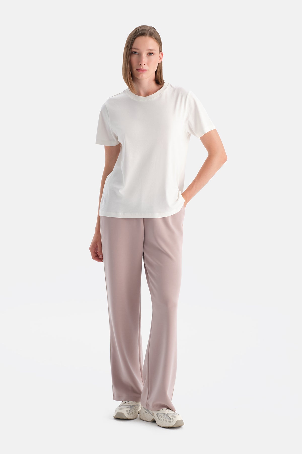 Pudra Kadın Modal Tek Biye Detaylı Eşofman Altı