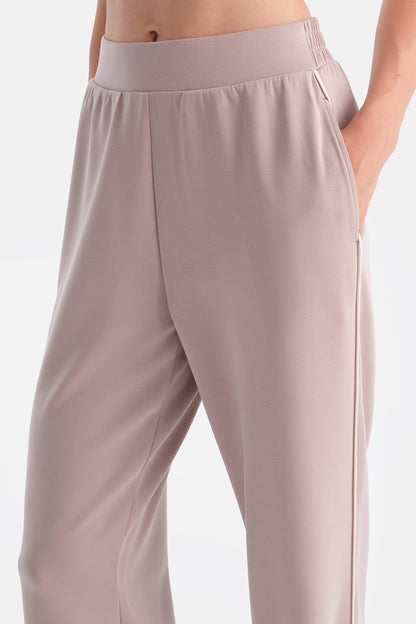 Pudra Kadın Modal Tek Biye Detaylı Eşofman Altı