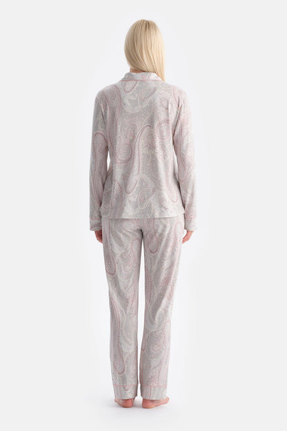 Şal Desenli Gömlek Pantolon Takim