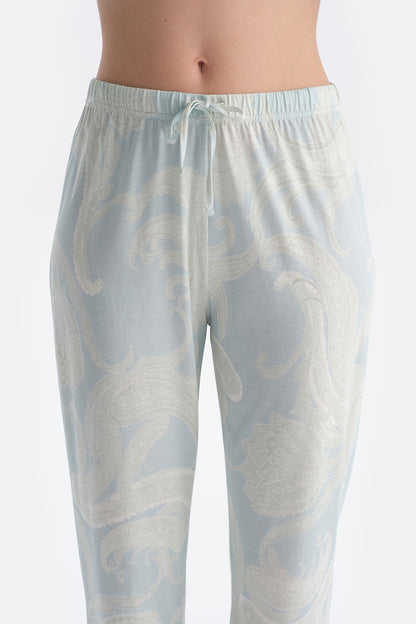 Şal Desenli Gömlek Pantolon Takim