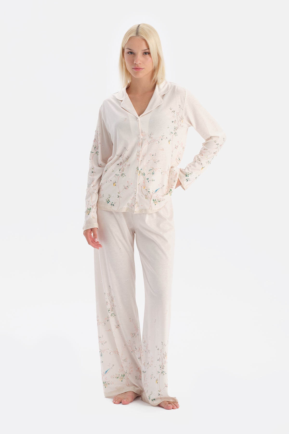 Çiçek Desenli Gömlek Pantolon Takim