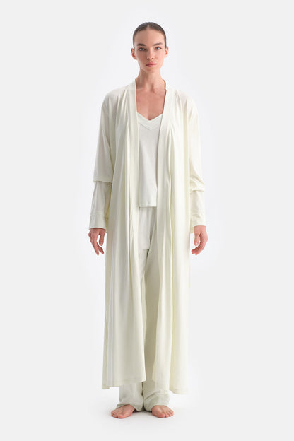 Dantel Detayli Örme Sabahlik