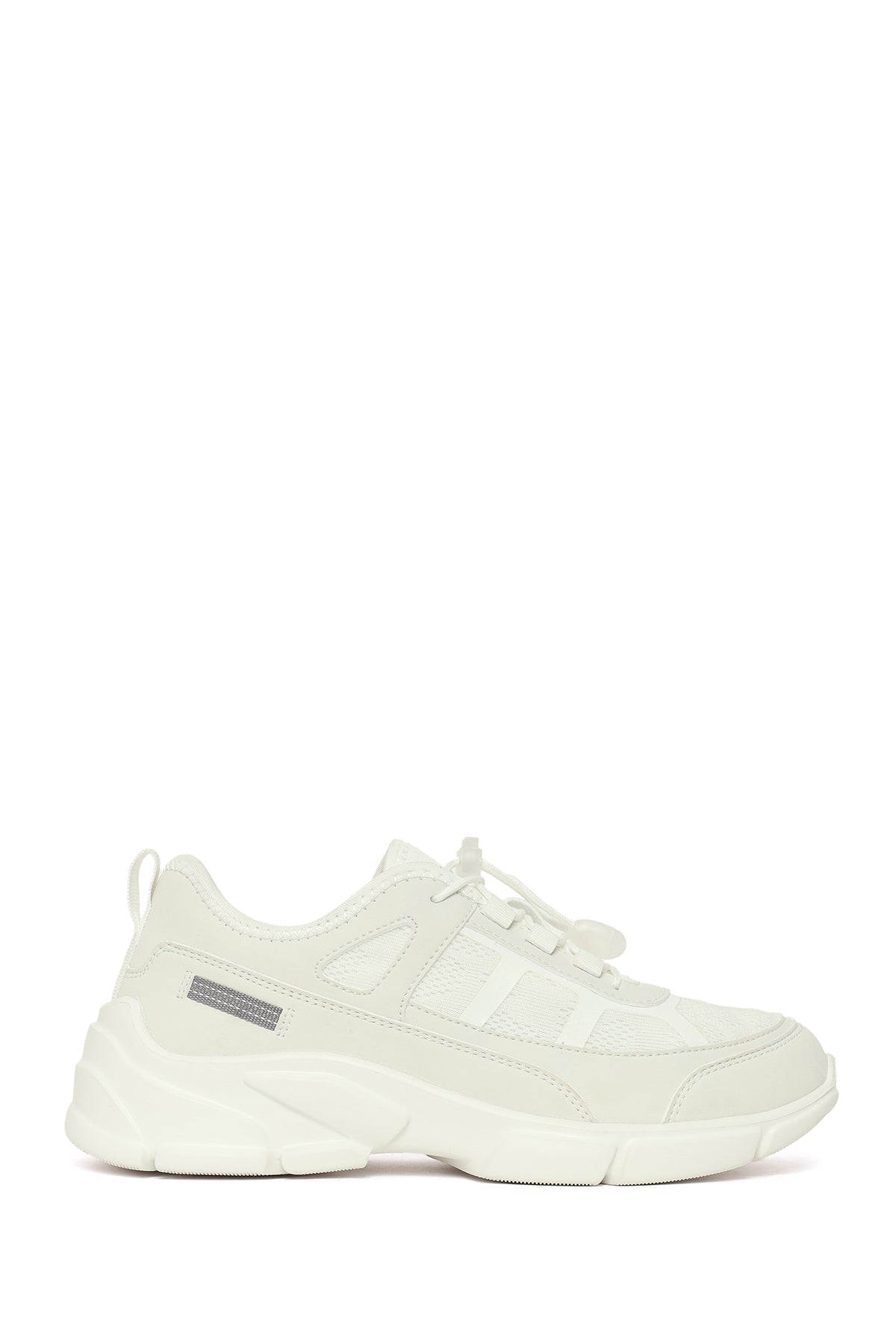 Kadın Beyaz Bağcıklı Kalın Tabanlı Sneaker