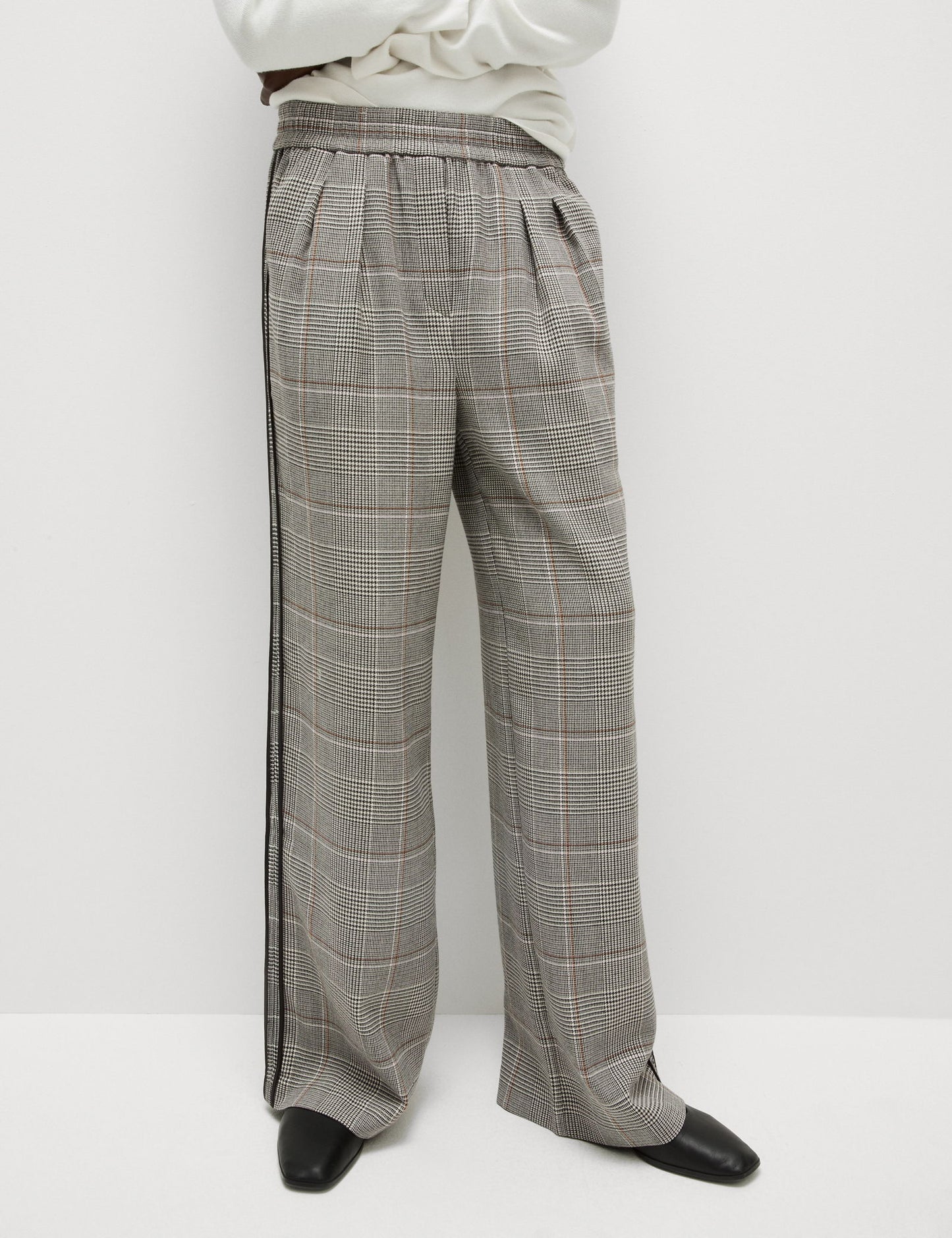 Şerit Detaylı Wide Leg Pantolon