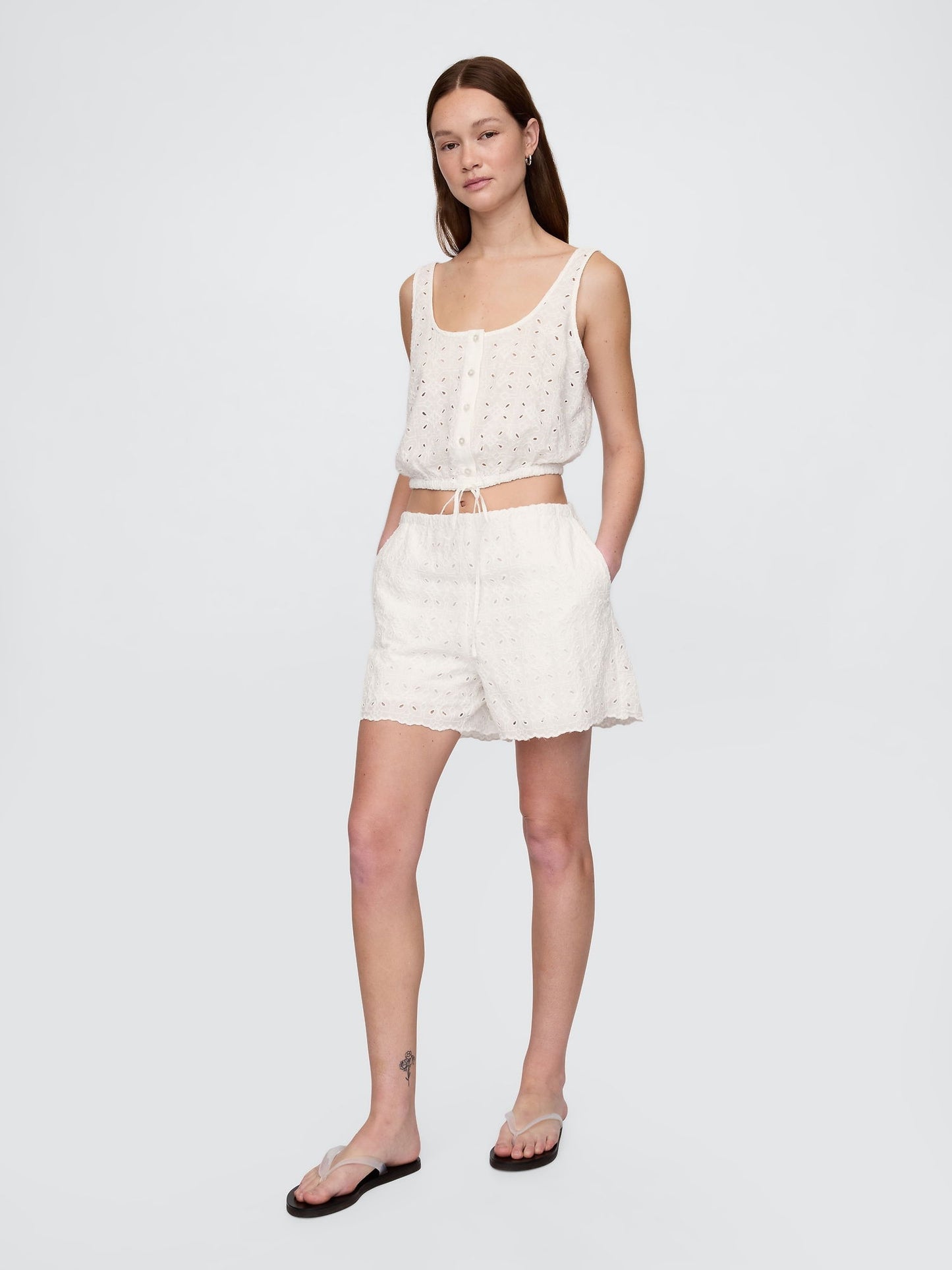 Beyaz High Rise Eyelet Easy Şort