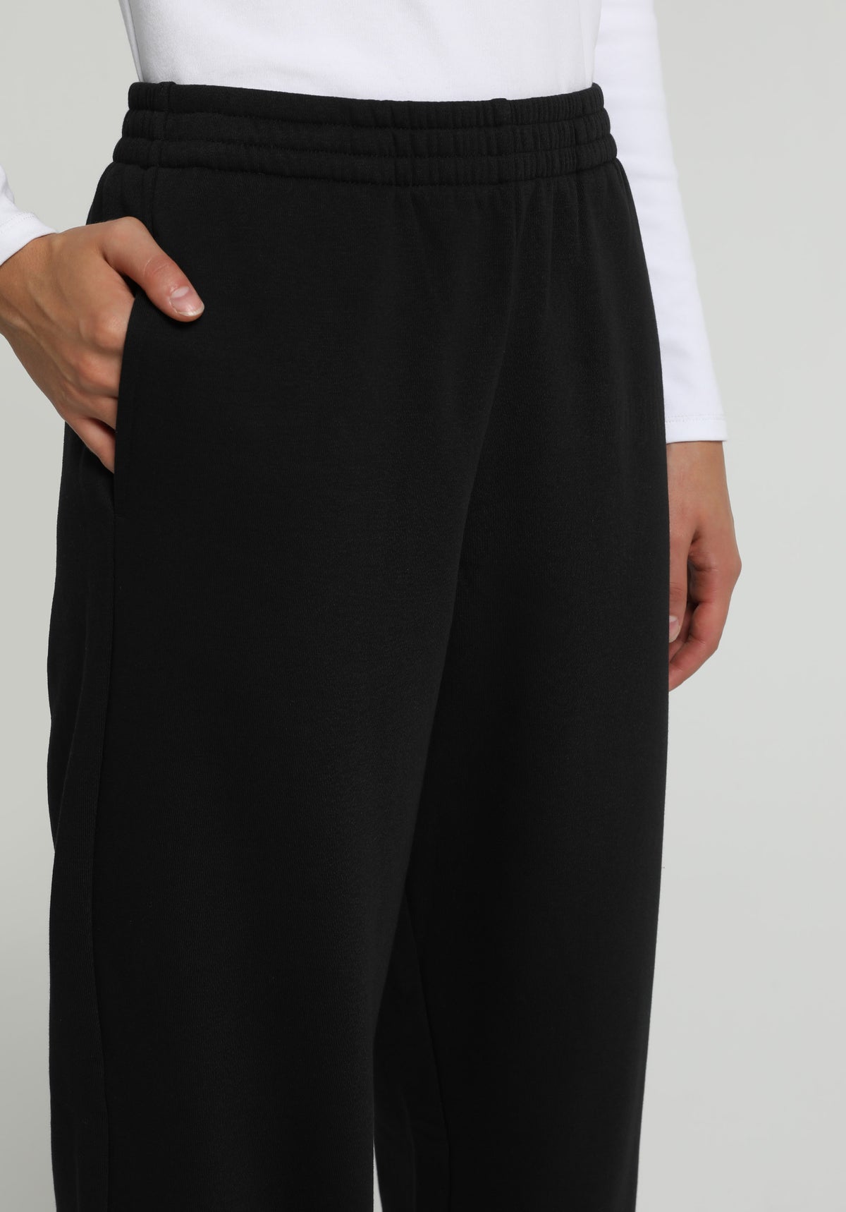 Regular Fit Orta Bel Düz Kadın Siyah Eşofman Altı