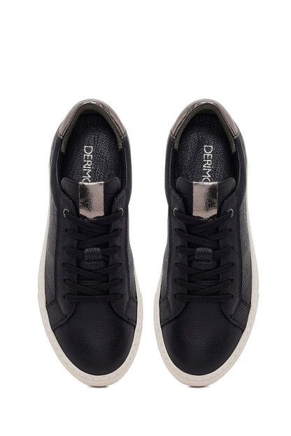 Kadın Siyah Bağcıklı Deri Sneaker