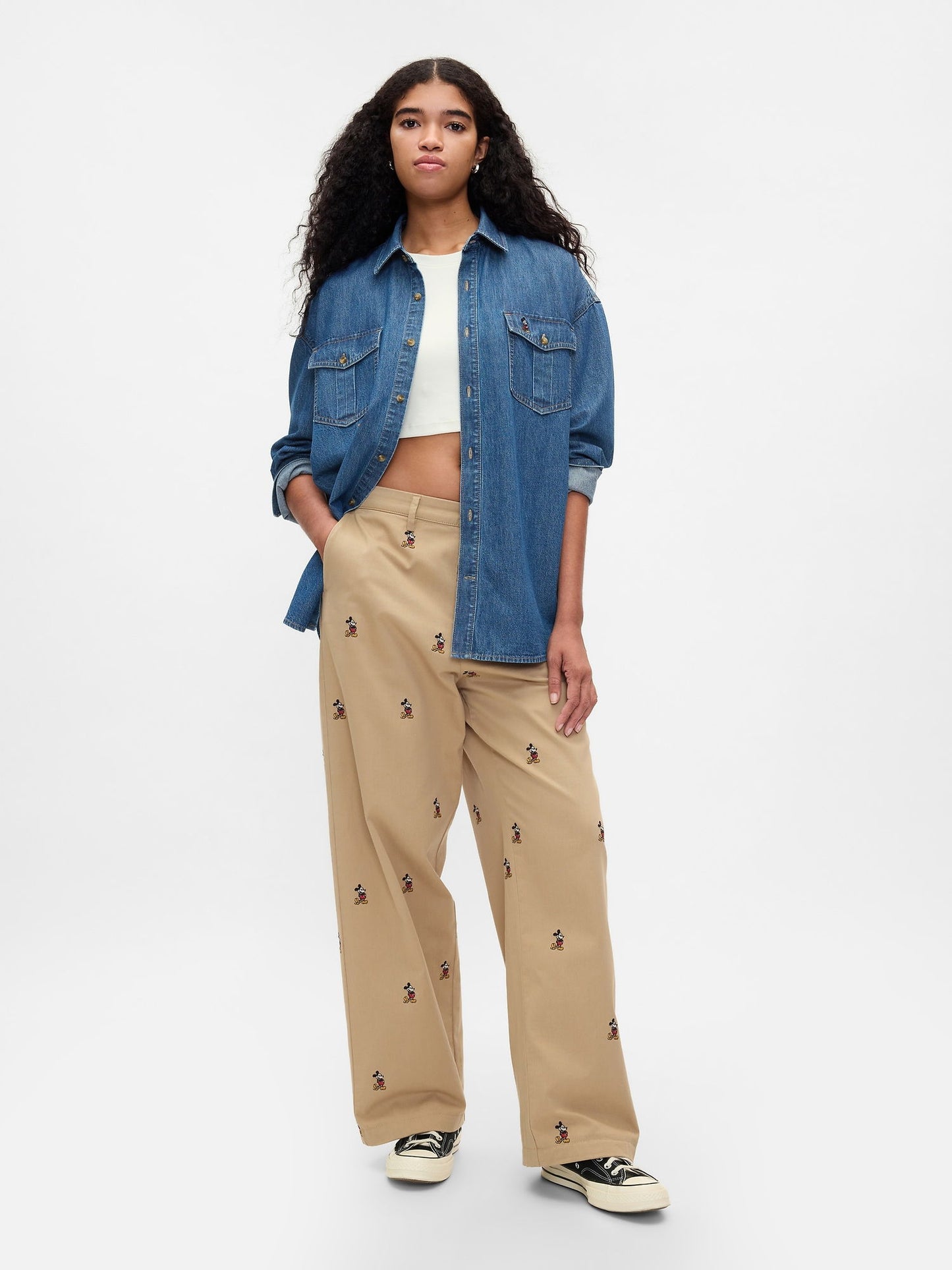 Bej Gap × Disney Işlemeli Baggy Khaki Pantolon