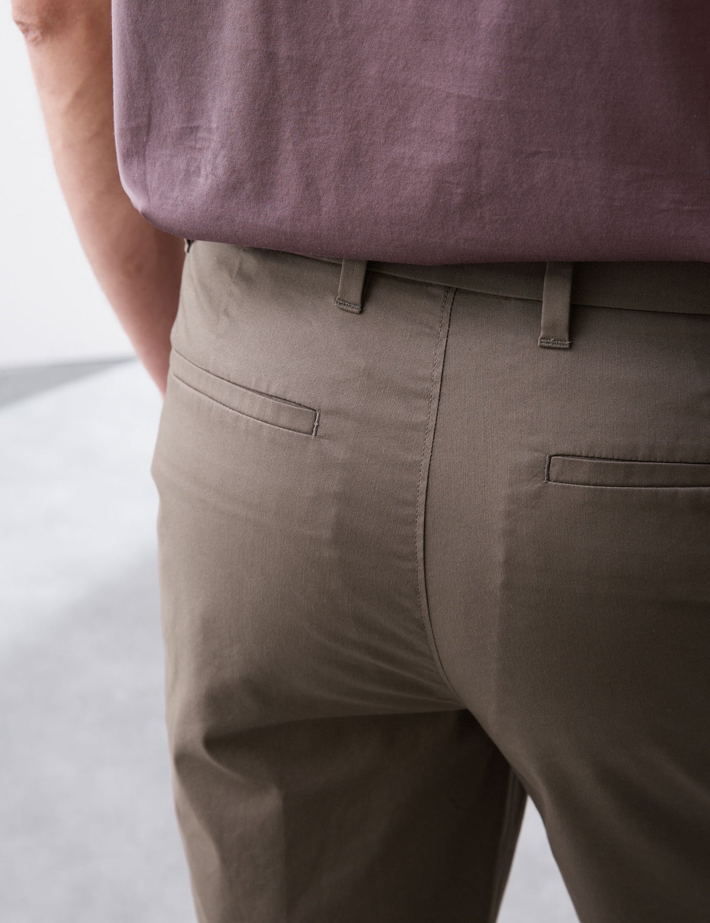 Pamuk Karışımlı Regular Fit Lightweight Chino Şort