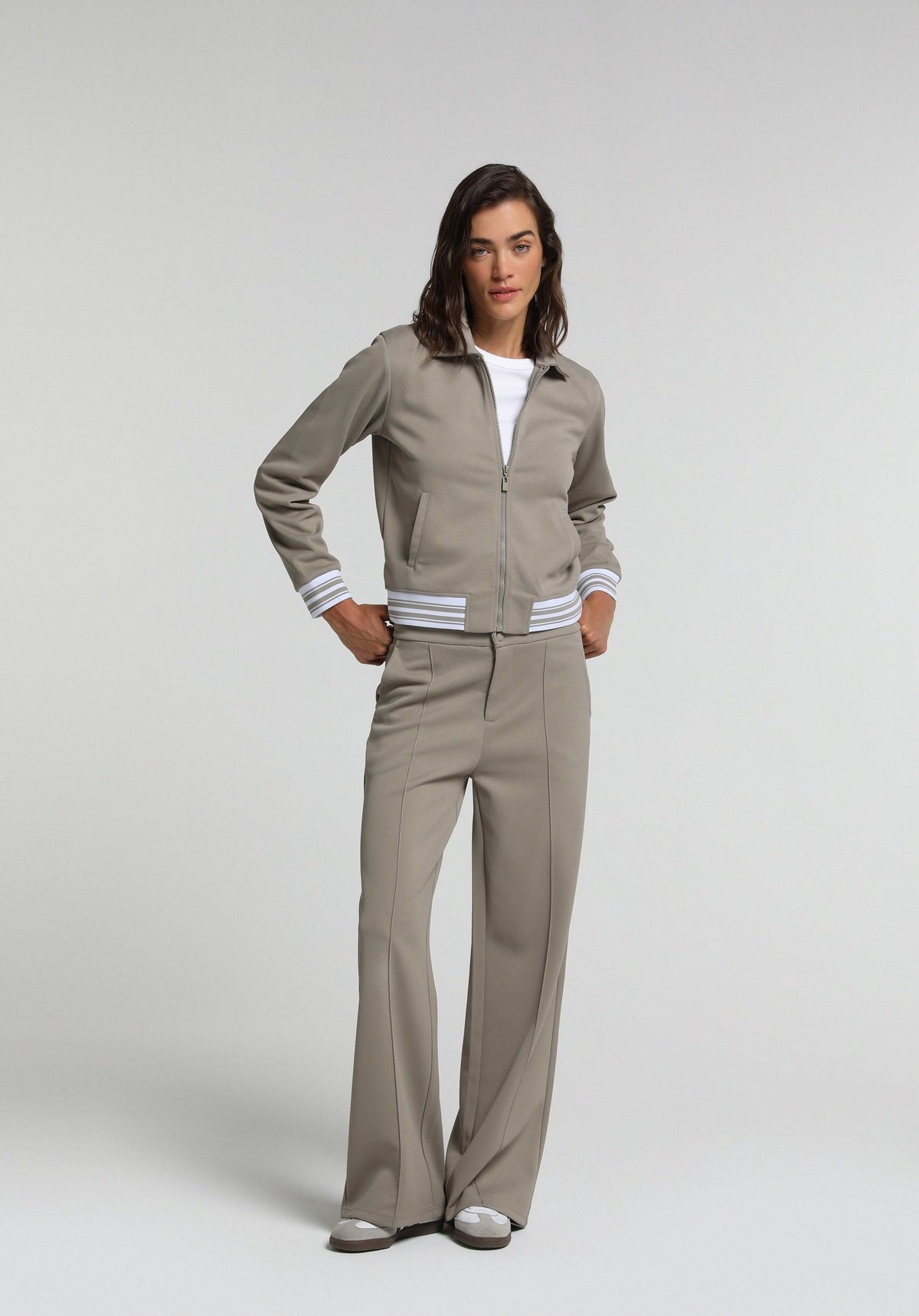 Regular Fit Kadın Sweatshirt